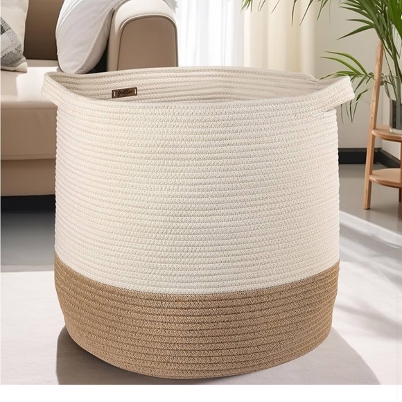 Large Woven Rope Basket with Handles - Picture 3 of 6